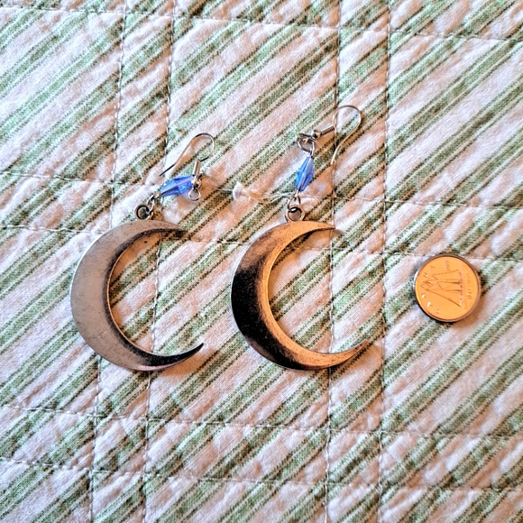 Large dangly silver toned crescent moon earrings - Picture 3 of 5